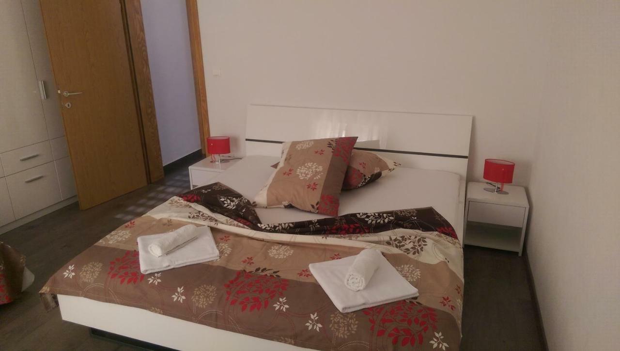 Apartmani Sandro イバン・ドーラッツ エクステリア 写真