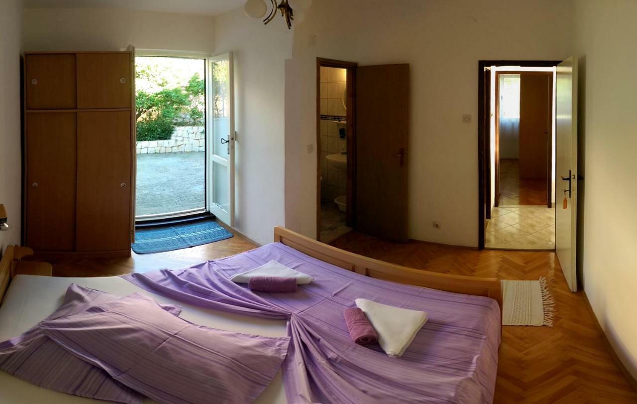 Apartmani Sandro イバン・ドーラッツ エクステリア 写真