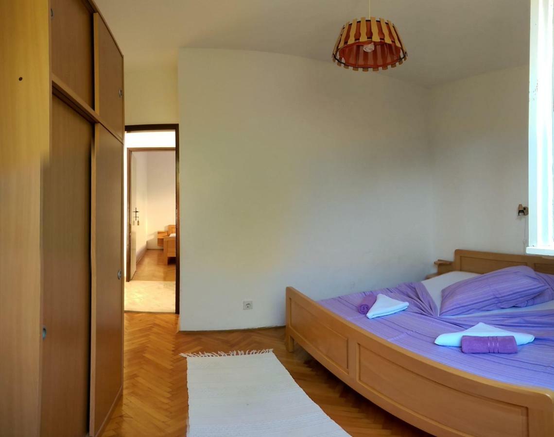 Apartmani Sandro イバン・ドーラッツ エクステリア 写真